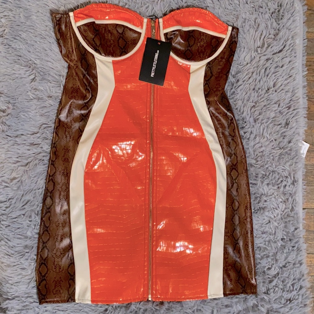 Mini dress